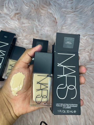 NARS LIGHT REFLECTING FOUNDATION 30ML