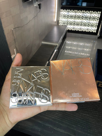 NARS UNIHIBITED BLUSH DUO PALETTE 19 GRAMS COMBINED QUANTITY